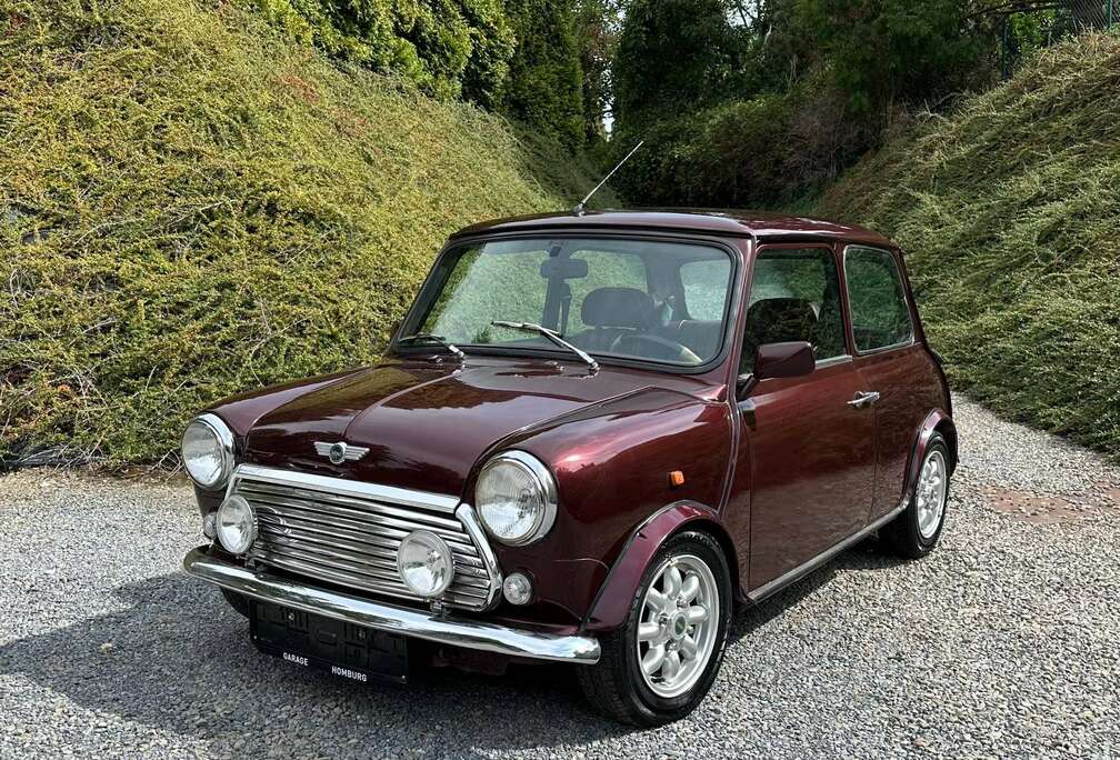 MINI MPI 40th Anniversary /Bon état /Soubassements à prévoir