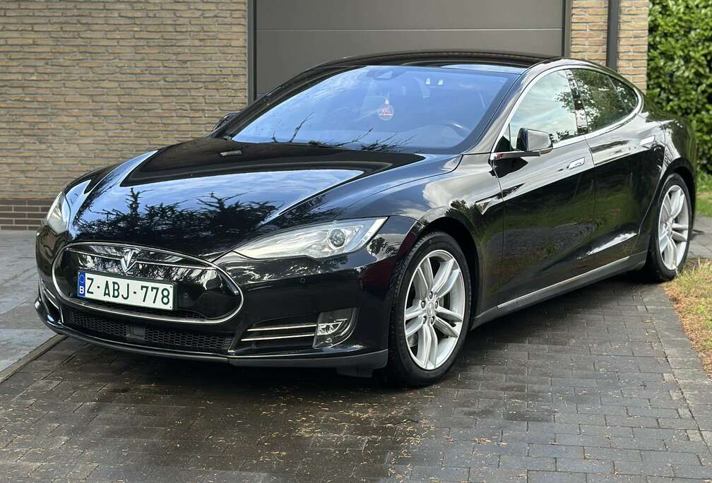 Tesla 70 Dual Motor 525PK