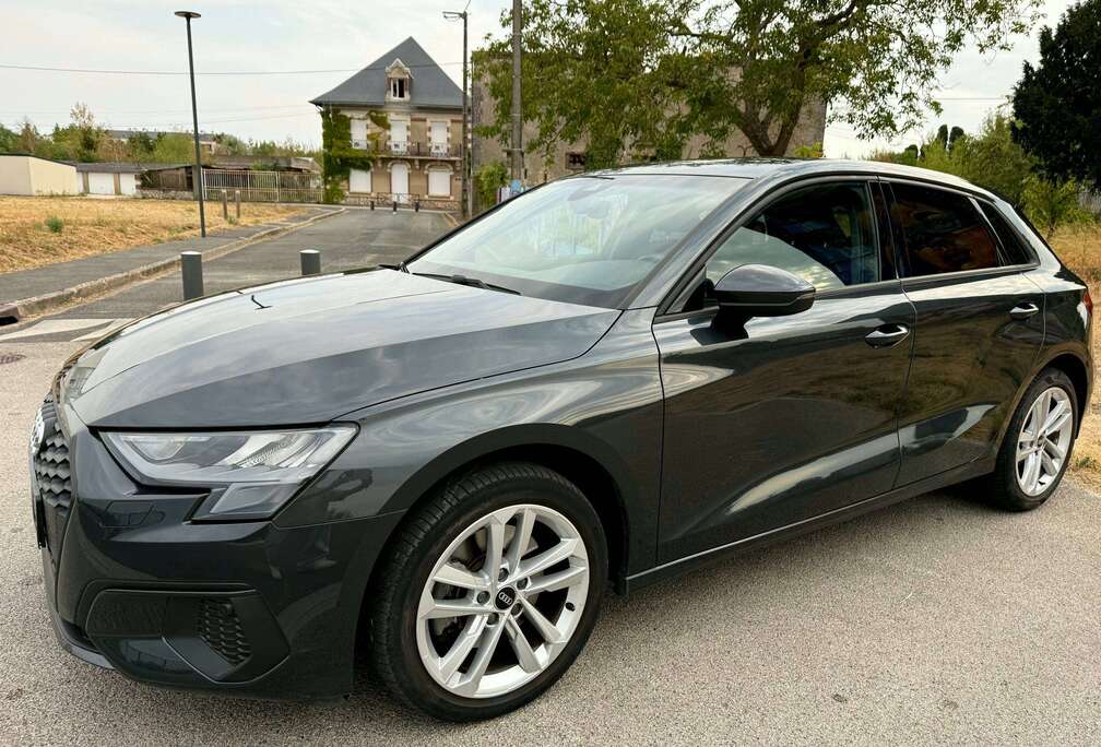Audi sportback 30 tfsi mhev 110 ch s tronic 7 business line