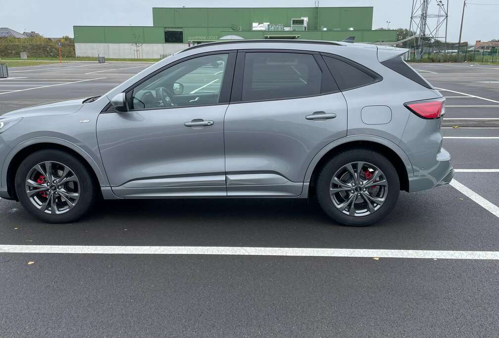 Ford Kuga 2.5 Duratec FHEVST-LINE X