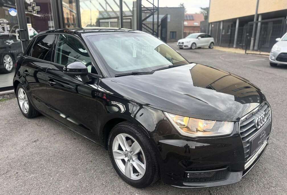 Audi A1 Sportback 1.4 TDi S tronic
