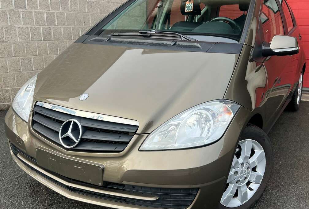 Mercedes-Benz A 150 Avantgarde + CLIM + BOTE AUTMATIQUE