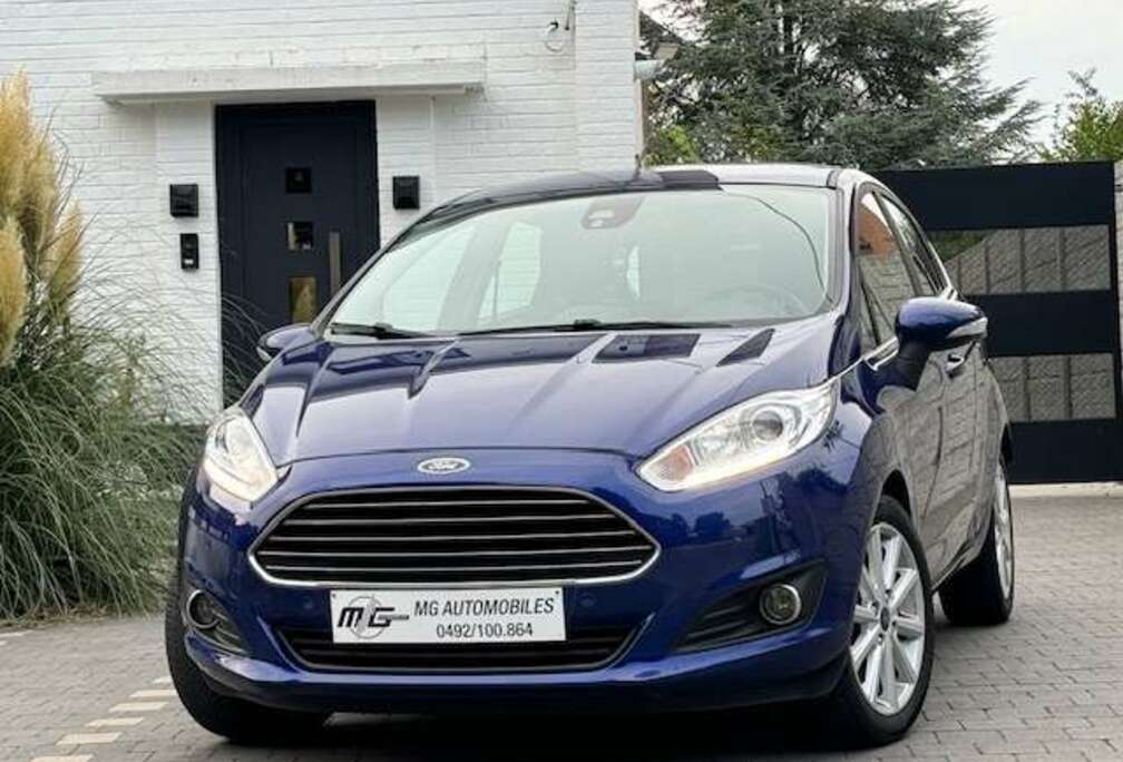 Ford 1.5 TDCI -  PACK TITANIUM - LED - NAVI - JANTES