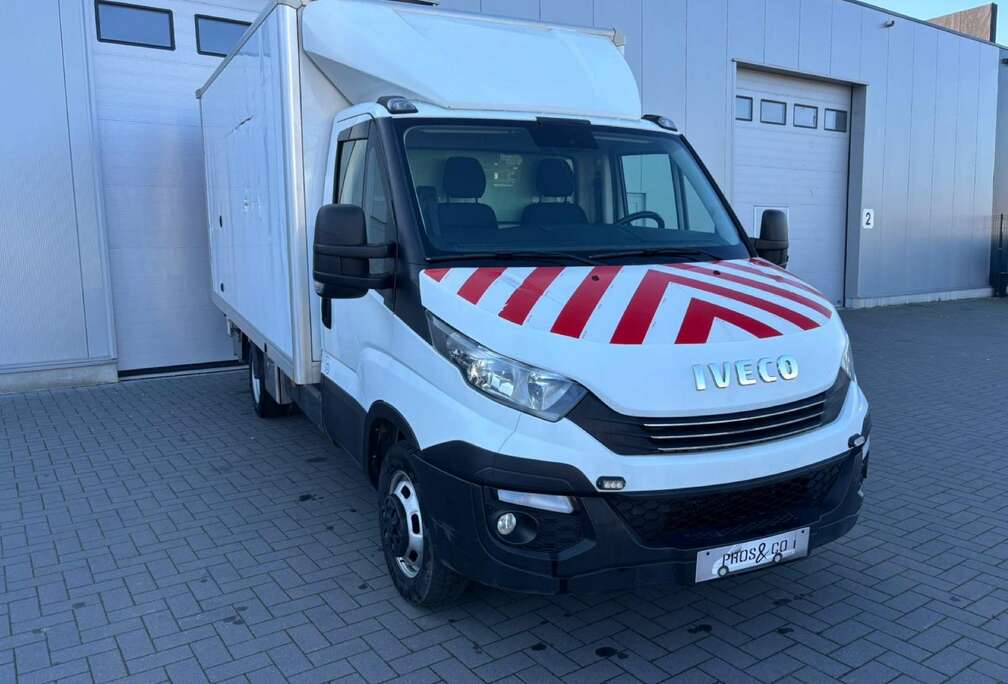 Iveco // BOITE AUTO // TVA DEDUCTIBLE //  1 ER MAIN