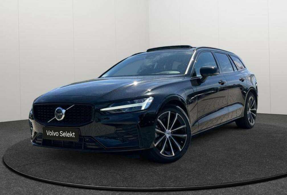 Volvo T6 AWD Plus Dark / Hybride