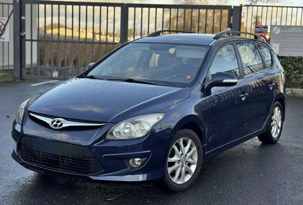 Hyundai CW 1.6 CRDi 115 Pack Sensation