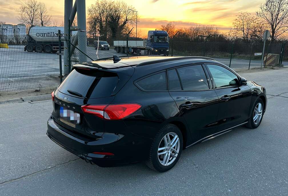 Ford 1.0 EcoBoost ST-Line