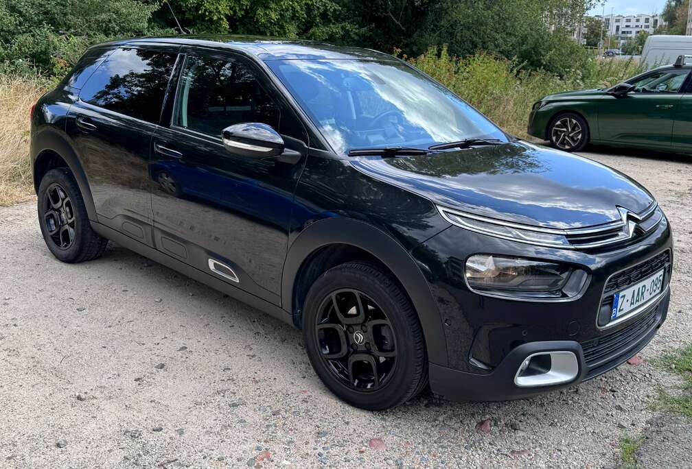 Citroen C4 Cactus 1.2 Essence 5 portes Toit Pano Airco GPS Caméra de recul 1er propriétaire garantie 12 mois