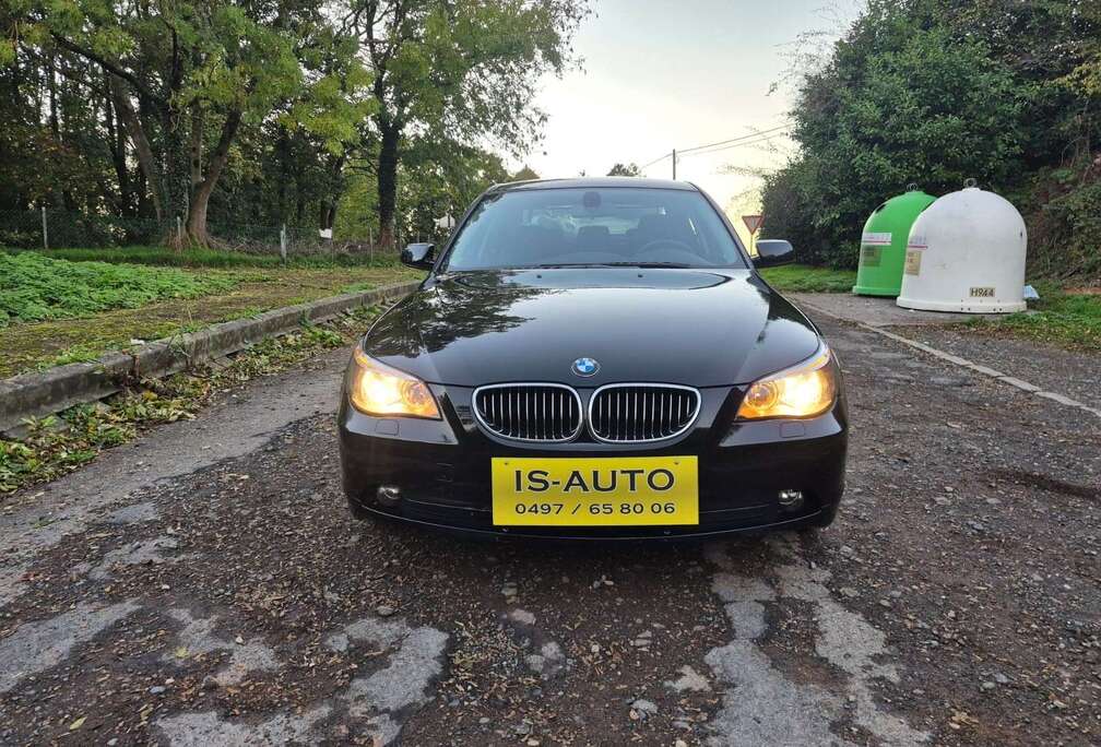 BMW 523i