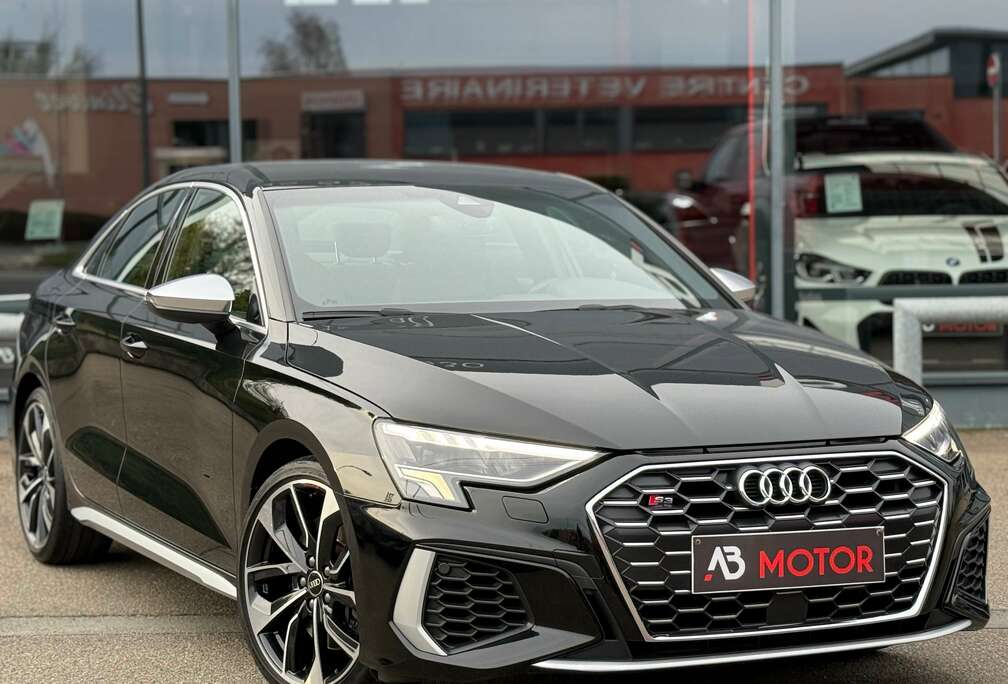 Audi 2.0TFSI Quattro S-TRONIC LED COCKPIT LED JA18