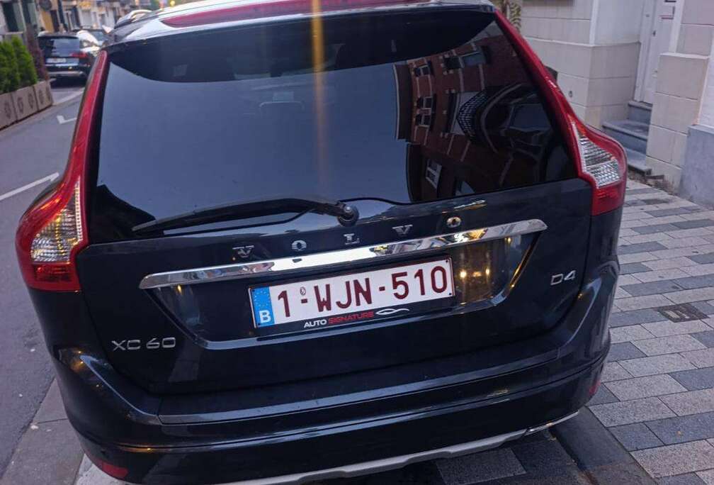 Volvo XC60 2.0 D4 Momentum Geartronic