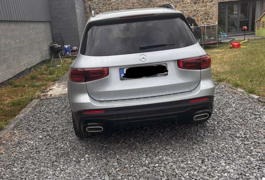 Mercedes-Benz GLB 200 d AMG Line