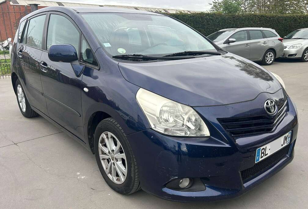 Toyota Verso 2.0 D-4D Skyview, 5 Places, EXPORT