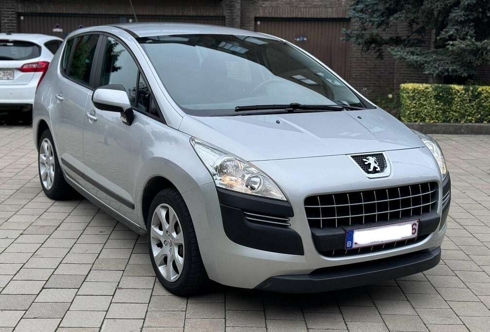 Peugeot 3008 1.6i Confort Pack