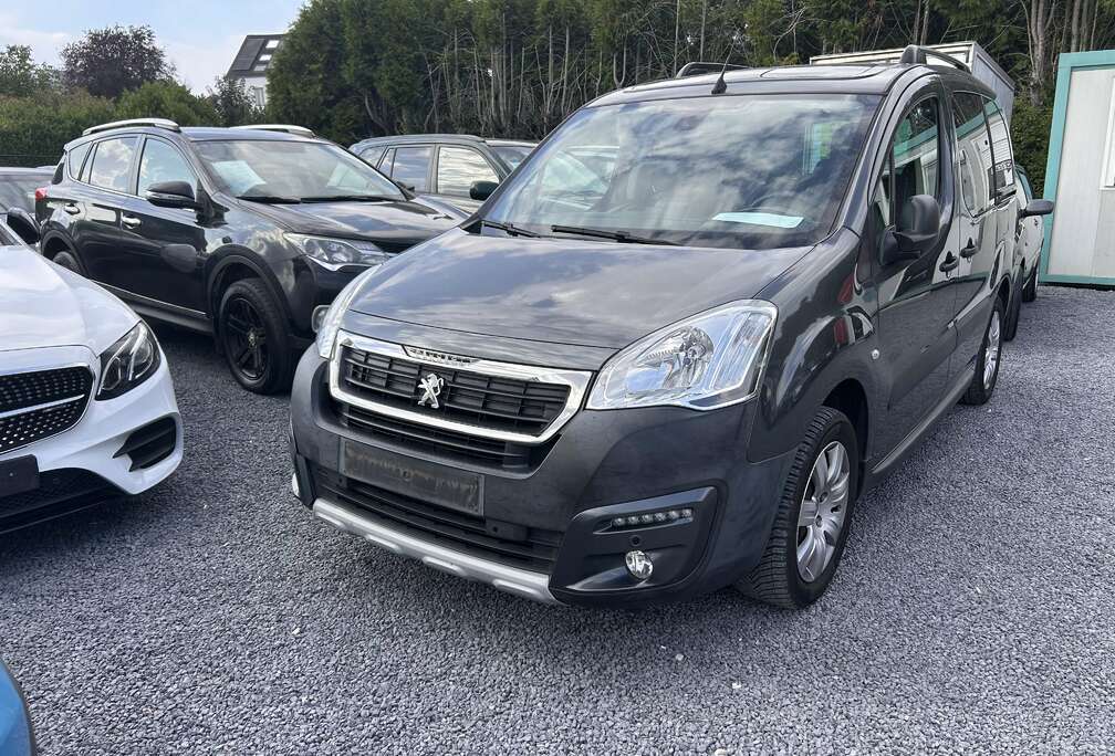 Peugeot Partner Tepee Outdoor 1.2 PureTech Outdoor S