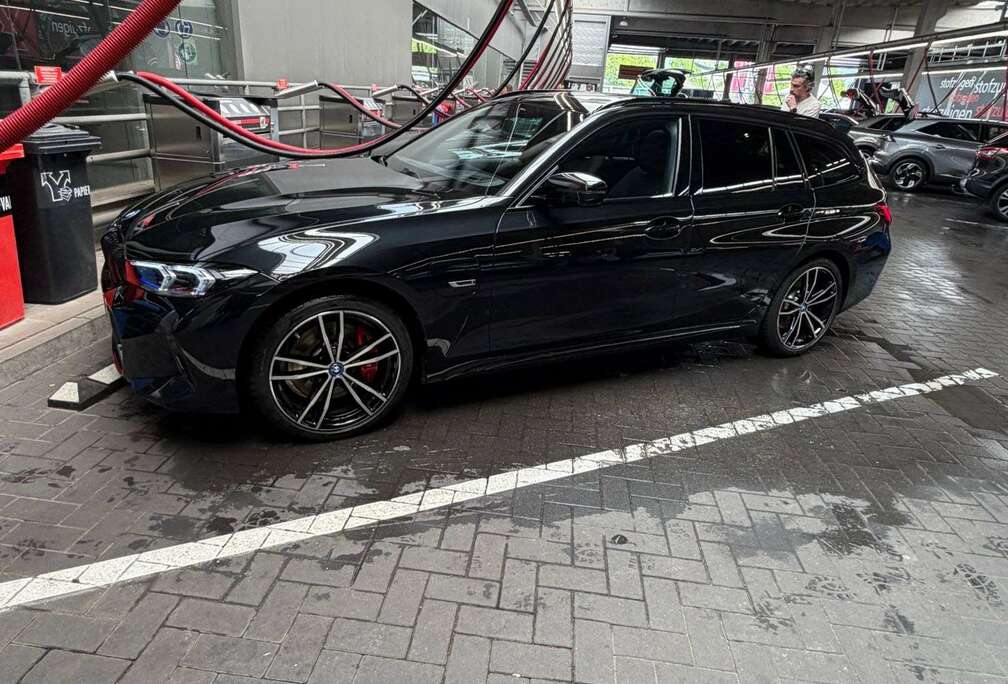 BMW 320e Touring Aut.