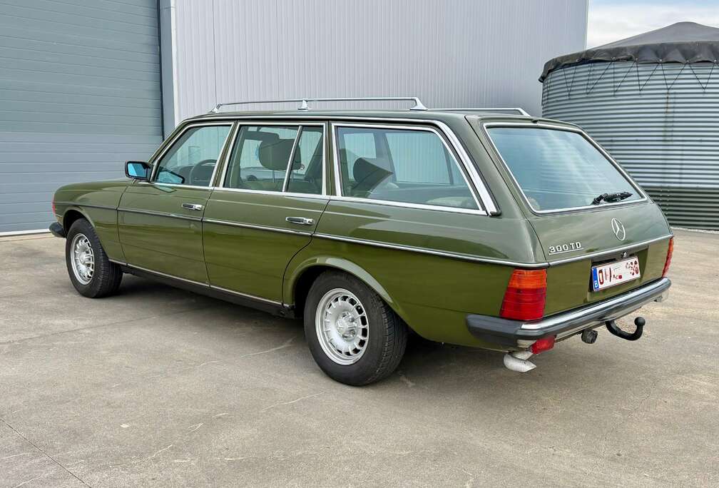 Mercedes-Benz w123 t123