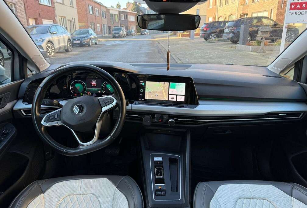 Volkswagen 2.0 SCR TDi Highline DSG (EU6.2)