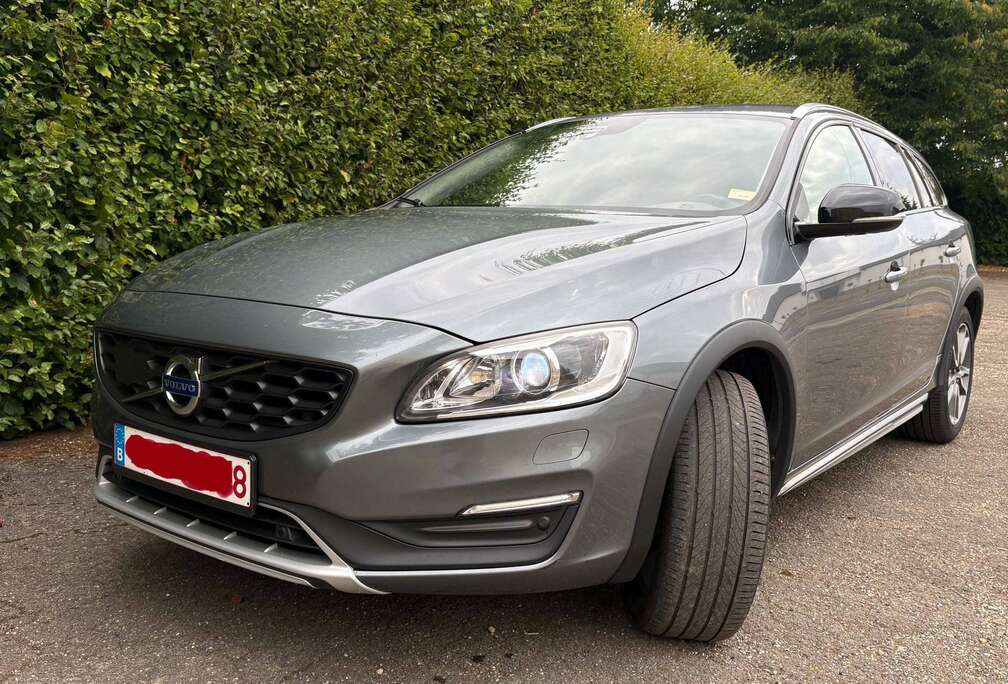 Volvo V60 Cross Country 2.0 D3 Pro