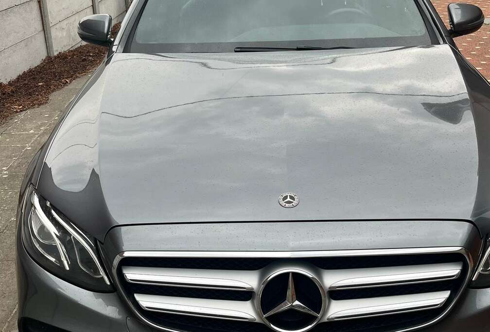 Mercedes-Benz E 200 d Business Solution AMG (EU6d-TEMP)