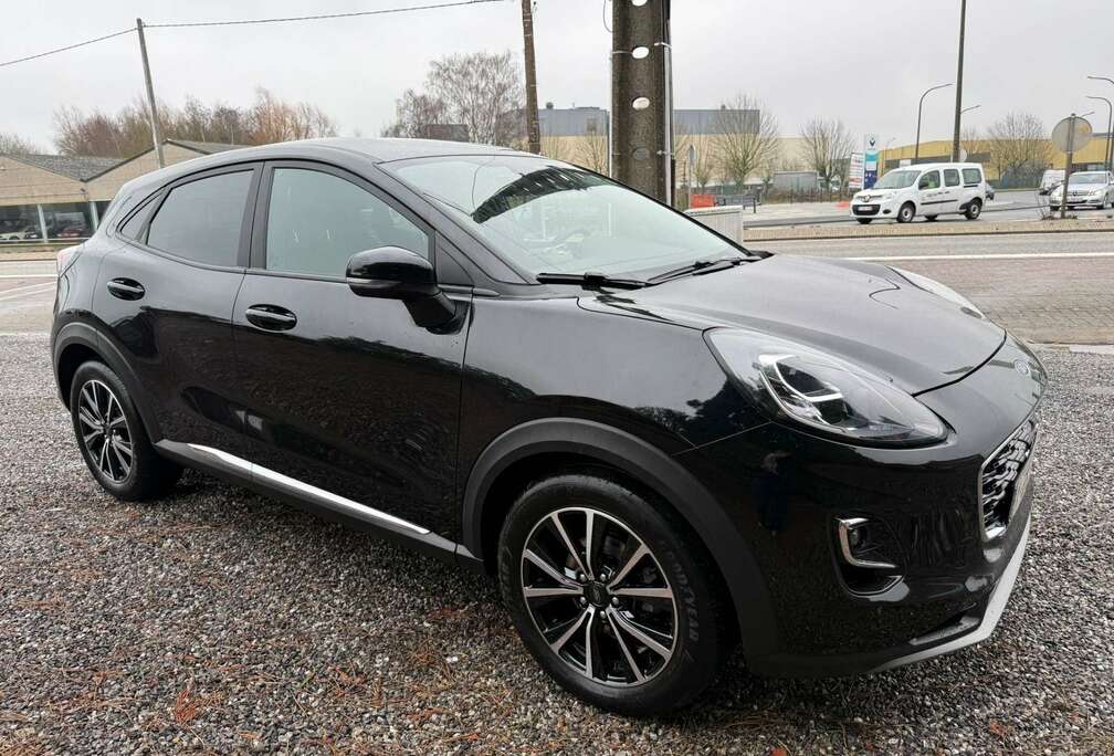 Ford 1.0 EcoBoost mHEV Titanium