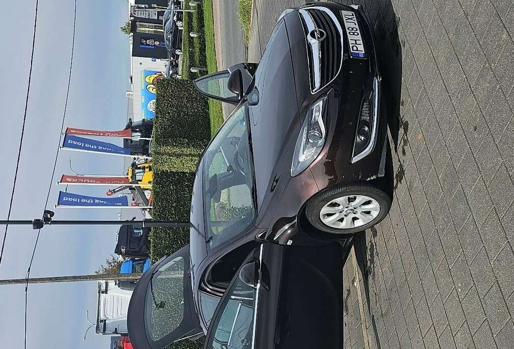 Opel 1.6 CDTI Sports Tourer Start/Stop Selection