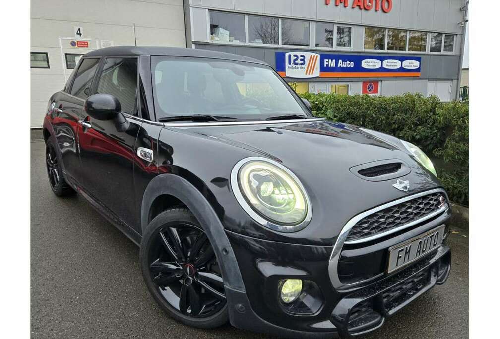MINI Cooper S 2.0 192cv Auto JCW