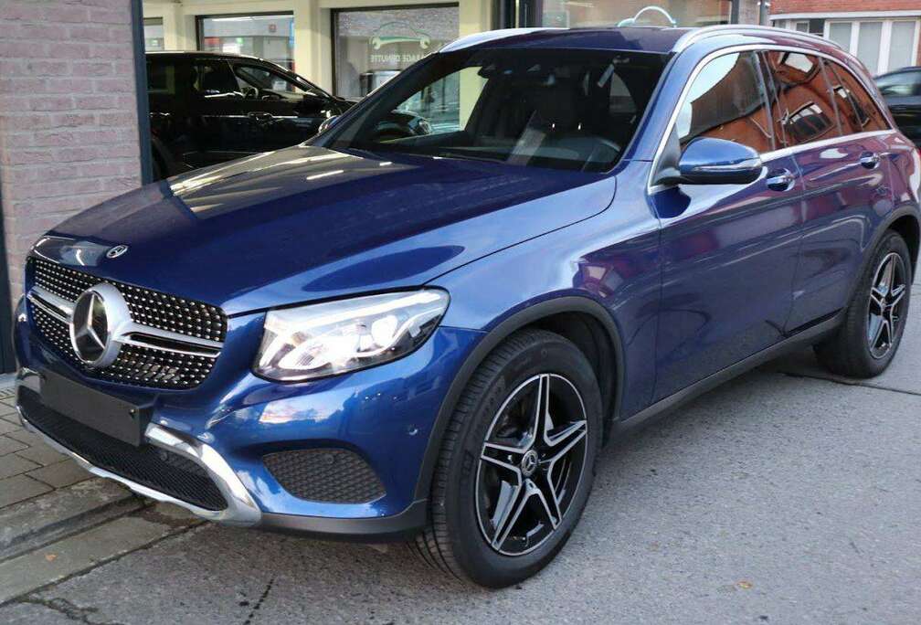 Mercedes-Benz 4-Matic Luxury-line