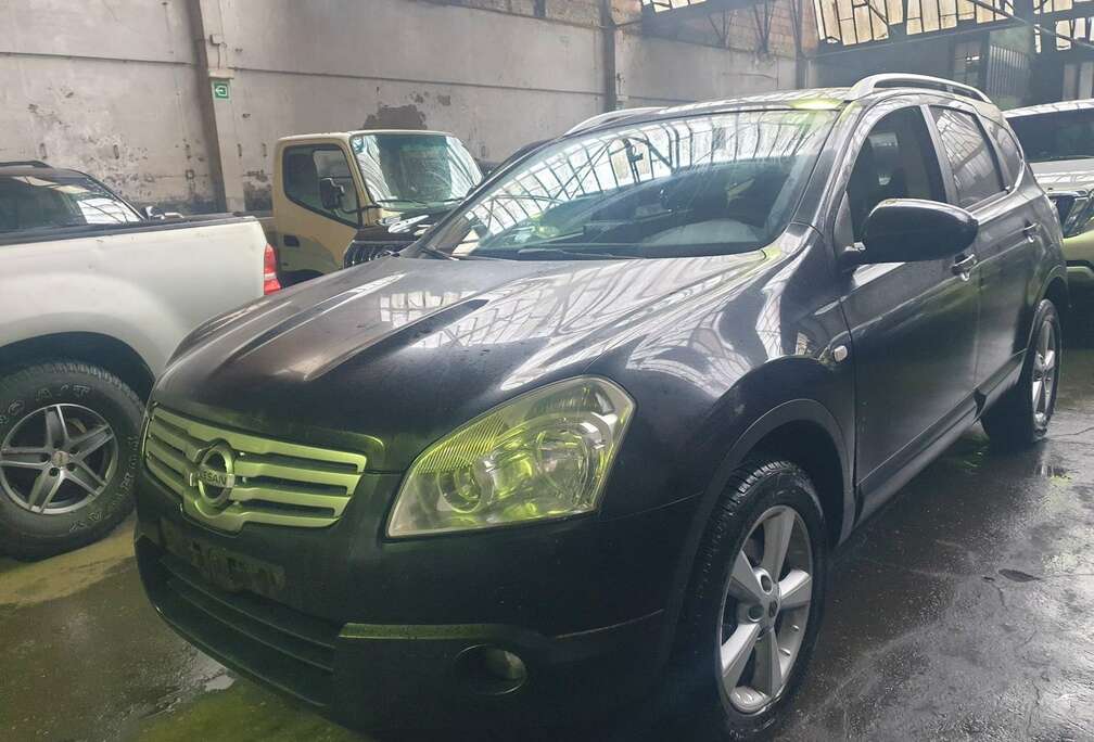 Nissan Qashqai+2 1.6i 2WD Tekna + ESP + Navi