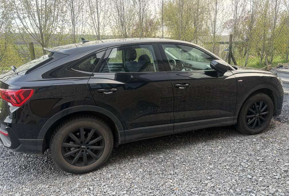 Audi Sportback 35 TFSI Business Edition S line tronic