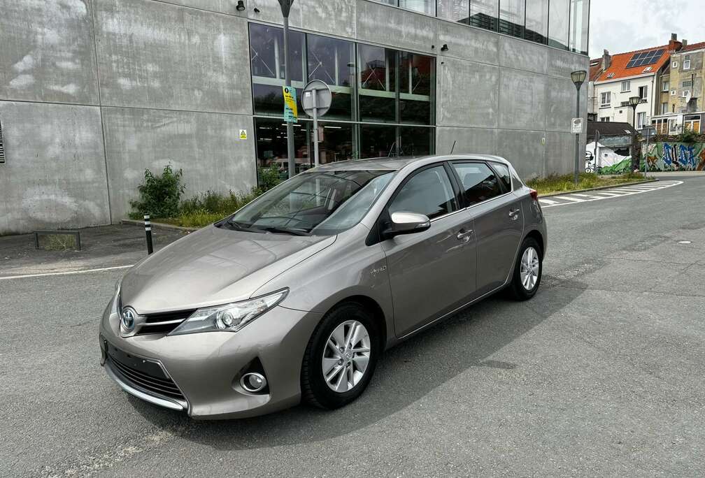 Toyota 1.8 Hybride Gps Caméra Jante aluminium Belgium Car