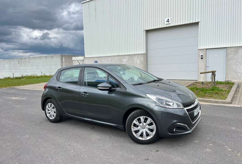 Peugeot 1.2i Allure ** 1 JAAR GARANTIE **