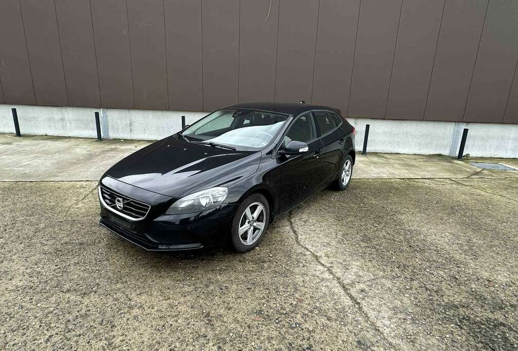 Volvo V40 D3