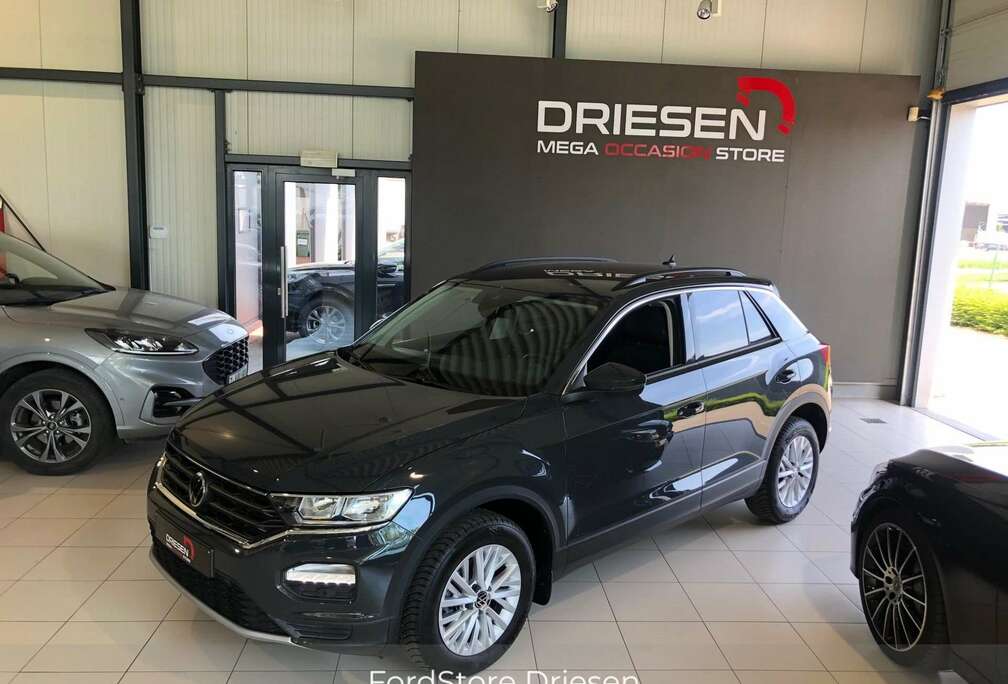 Volkswagen TSI 1.0 i 110PK   BIJ DRIESEN BREE     089/461610