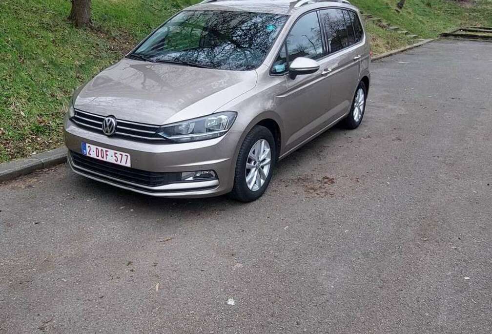 Volkswagen 1.6 TDi SCR Highline DSG
