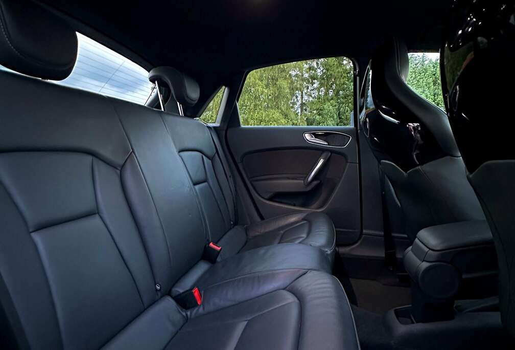 Audi Sportback 1.6 TDi Ambition S line tronic