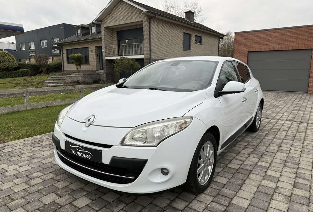 Renault Megane 1.6i Dynamique