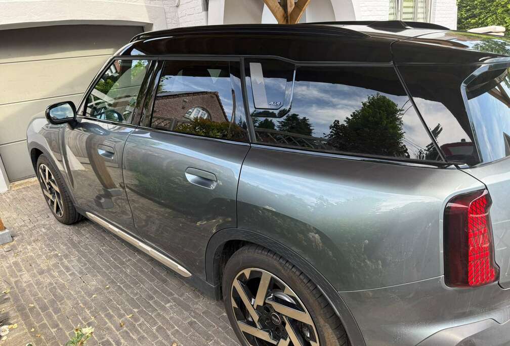 MINI Trim Favoured