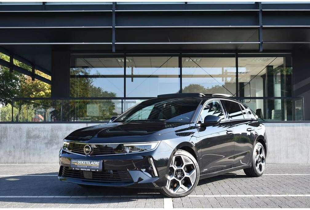 Opel Ultimate Hybrid*PanoDak*Leder*Camera*