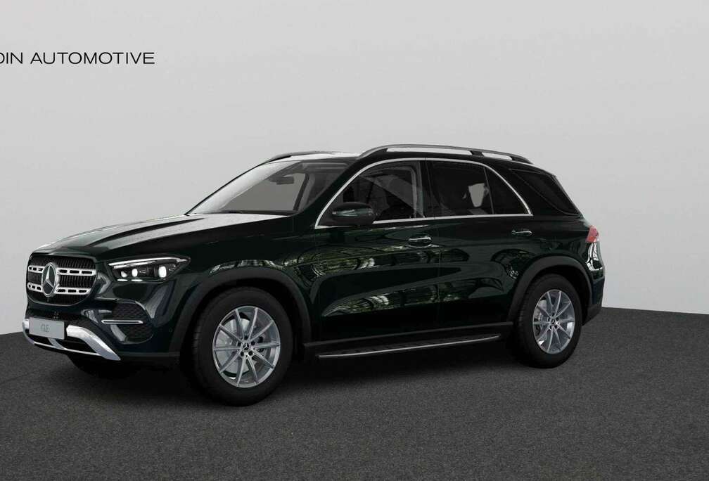 Mercedes-Benz e 4MATIC Luxury Line  Panoramisch Dak  Trekhaak