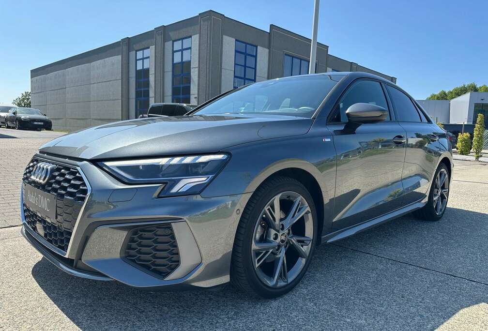 Audi A3 30 TFSI Limousine S tronic *S line*LED*