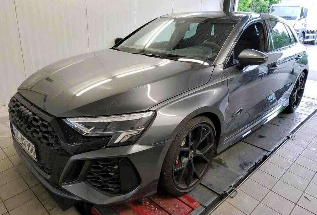Audi Sportback RS quattro 2.5 TFSI 400 CV