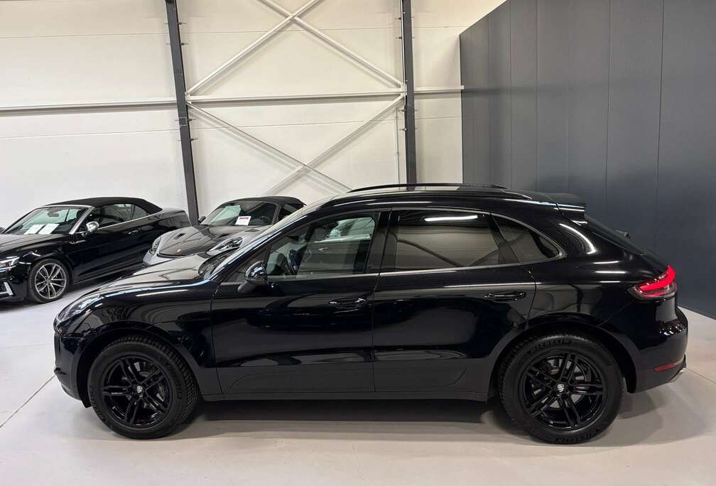 Porsche Macan 2L - susp air - pano - Approved 05/2027