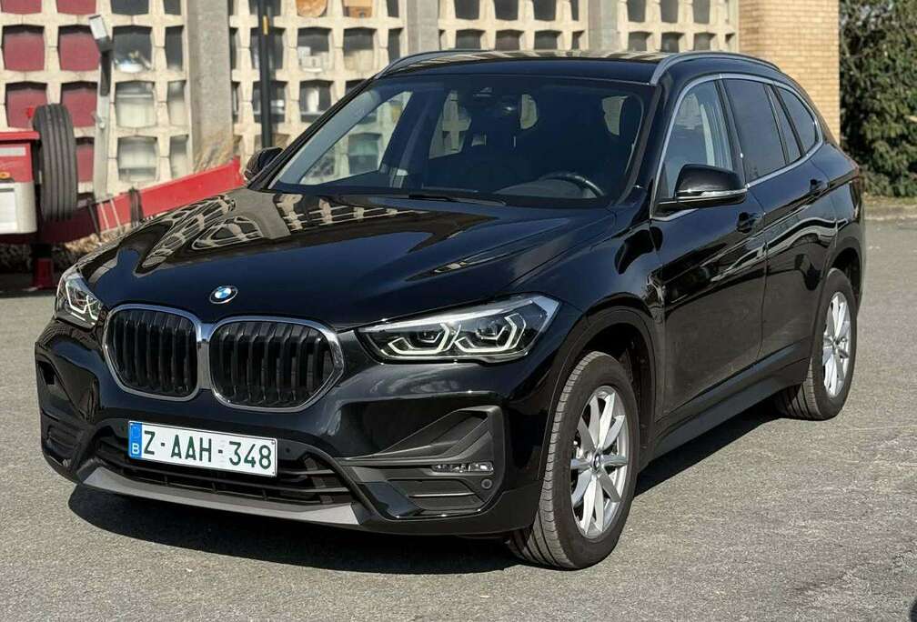 BMW X1 1.5 Benzine AUTOMAAT weinig kms