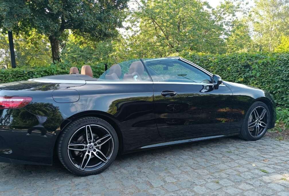 Mercedes-Benz E 220 d Cabrio 9G-TRONIC AMG Line