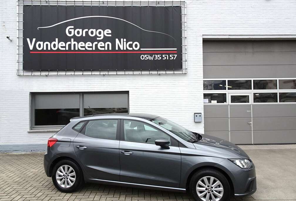 SEAT 1.0i MPi 5d. Style NAVI,TREKHAAK,CRUISE,BLUETH,ALU