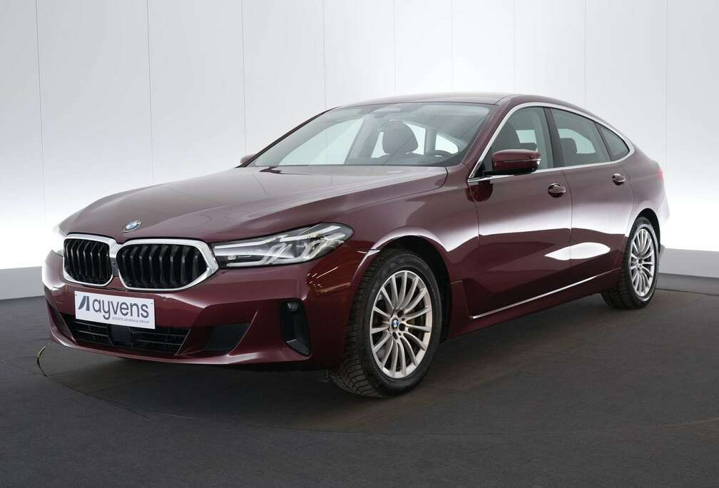 BMW 6 Gran Turismo 620dA xDrive LEDER/CUIR LED GPS PDC