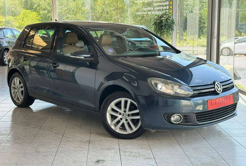 Volkswagen 1.4 ESSENCE 122CV - GPS - HIGHLINE - CRUISE - SIÈGES CHAUFFANTS