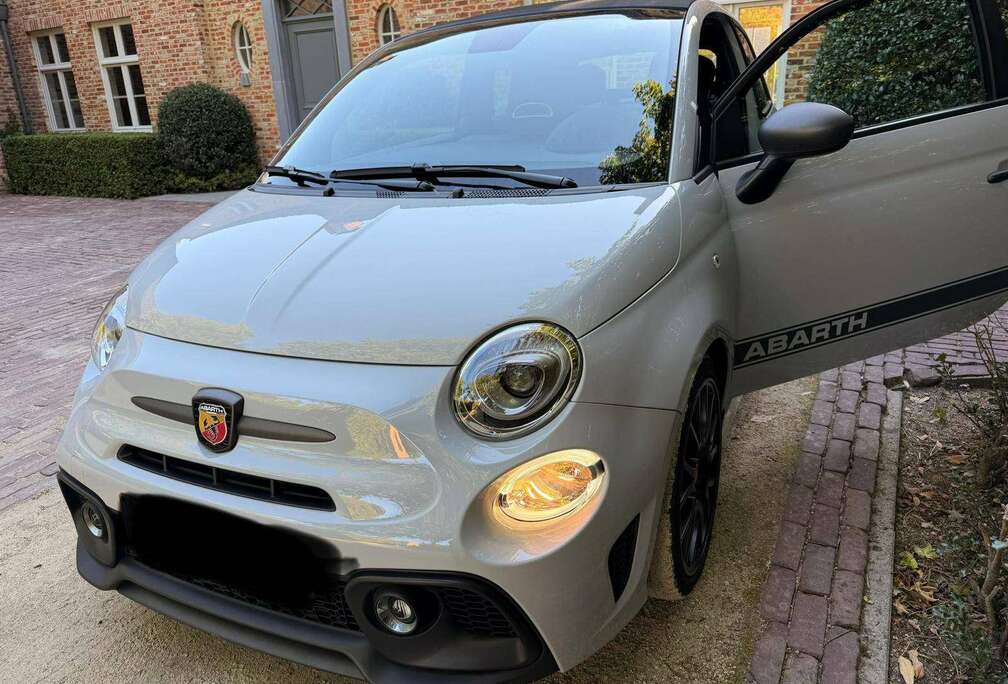 Abarth 595C 1.4 T-Jet Competizione MTA