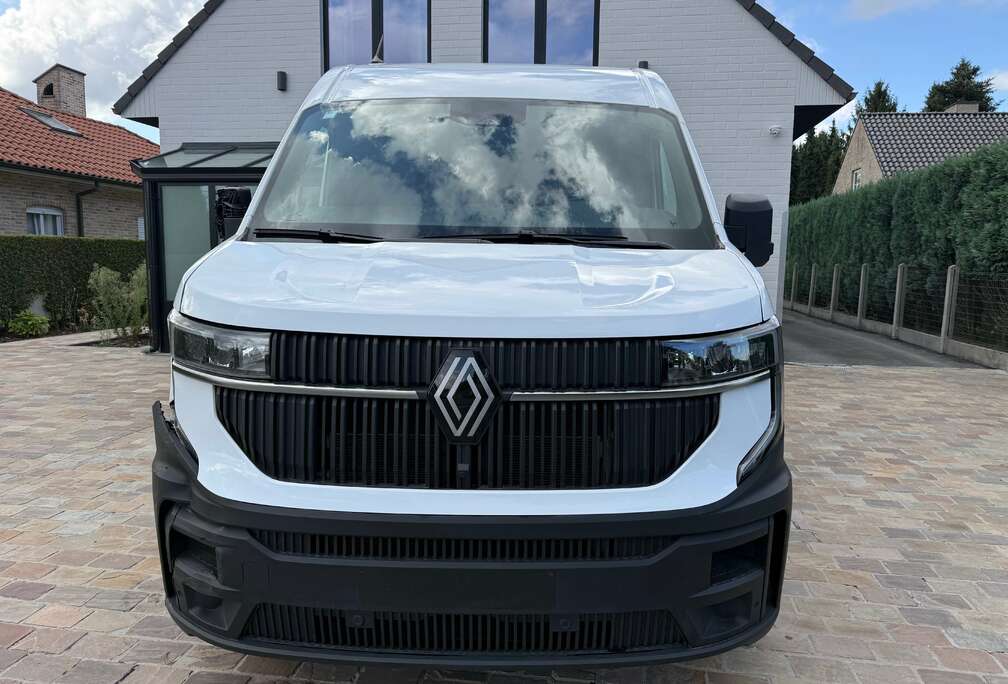Renault 2.3 dCi 35 L4H2 En. Blue Confort (EU6d)